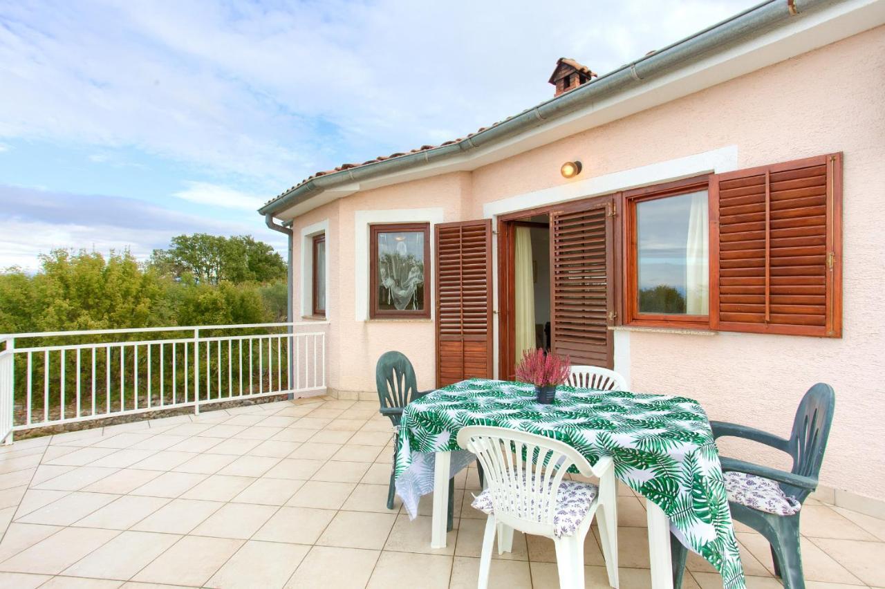 Rasopasno Apartment With Terrace And Private Parking Eksteriør billede